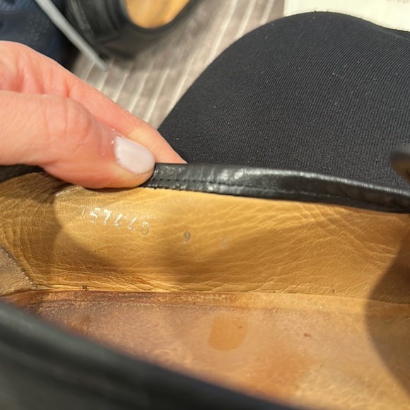 GUCCI LOAFERS WITH SIGNATURE BUCKLE DETAIL WITH BOX SIZE 9 - Picture 6 of 9